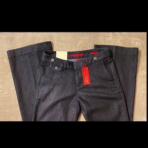 Limited edition stretch trouser jean